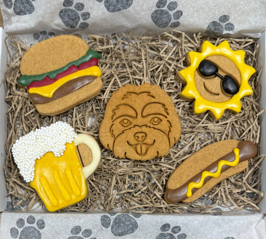 Summer BBQ Themed Iced Biscuit Luxury Treat Box with Breed Face - 80 Breeds